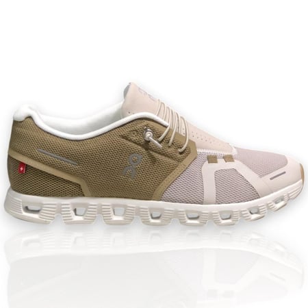 On Running Cloud 5 white and Brown