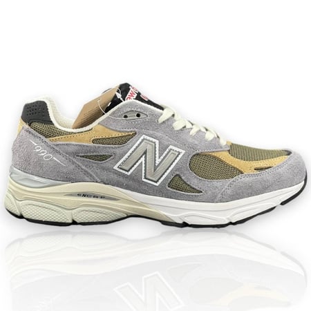 New Balance 990