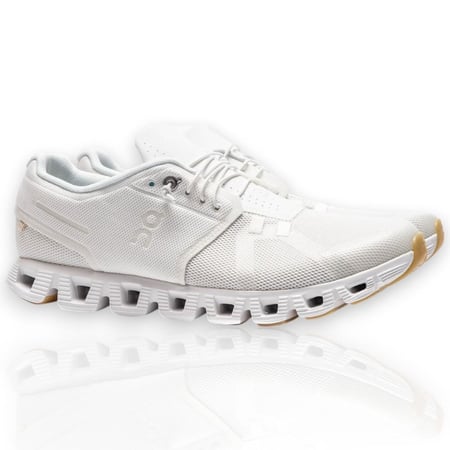 On Running Cloud 5 'Undyed' 88.98533