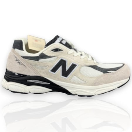 New Balance 990