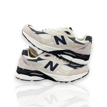 New Balance 990