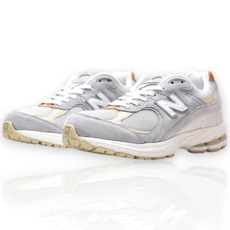 New Balance 2002