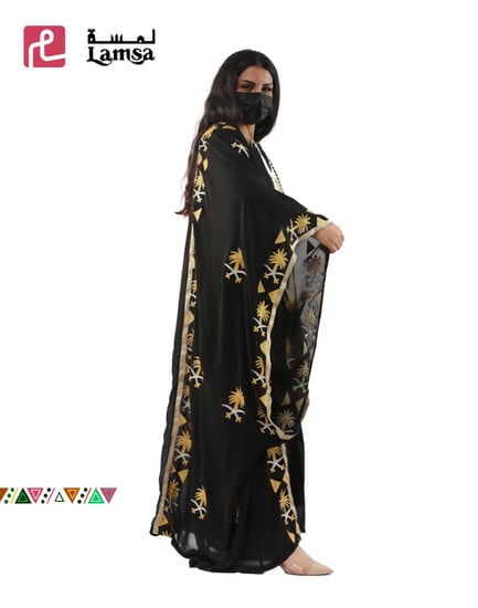 زي مستوحاه من التراث
