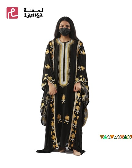 زي مستوحاه من التراث