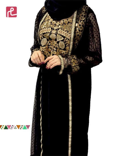 ثوب تراثي مستوحاة من الزي التقليدي لمنطقة نجد