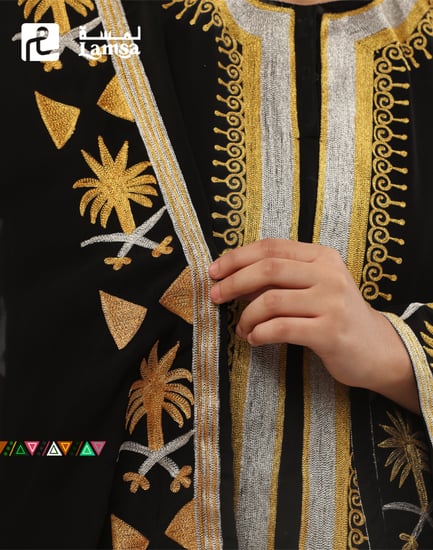 زي مستوحاه من التراث