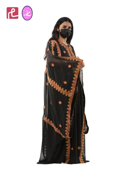 ثوب مستوحاة من موروث المنطقة الشرقية