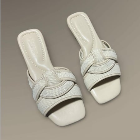 حذاء نسائي فلات الوان