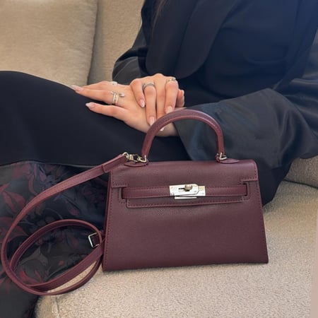 هرمز كيلي عنابي