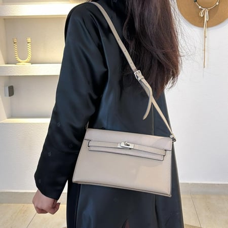 كيلي إيلان (كاكي فاتح)