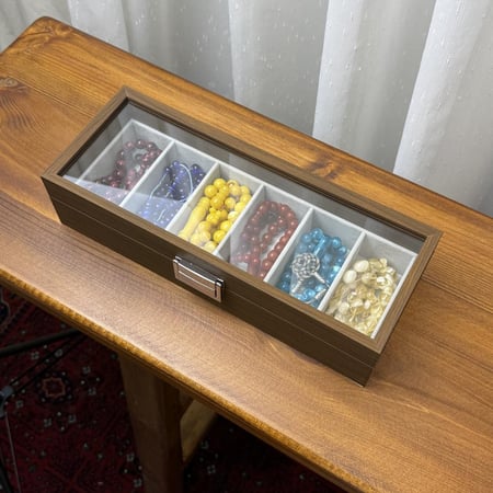 صندوق لحفظ السبح 6 خانات تخزين