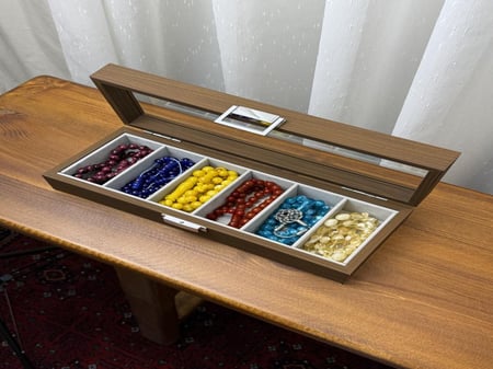 صندوق لحفظ السبح 6 خانات تخزين