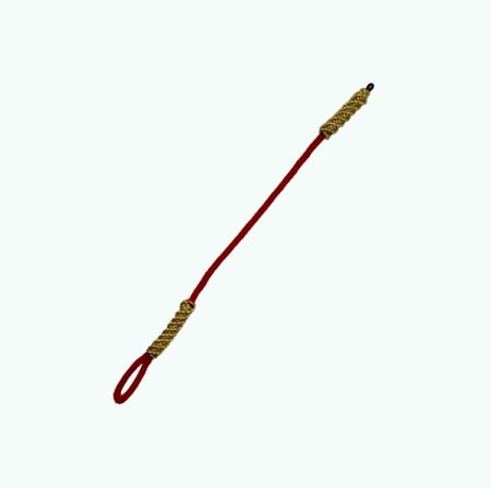 كركوشة القهوة تفصال يدوي باللون احمر مع الزري الذهبي