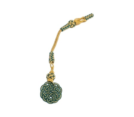 طربزونات نحاس باللون الذهبي والزيتي