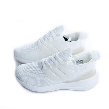 ULTRA BOOST-Adidas