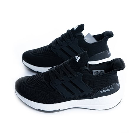 ULTRA BOOST-Adidas