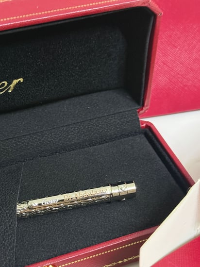 قلم بالاسم فخم وانيق  _ متجر تفاصيل