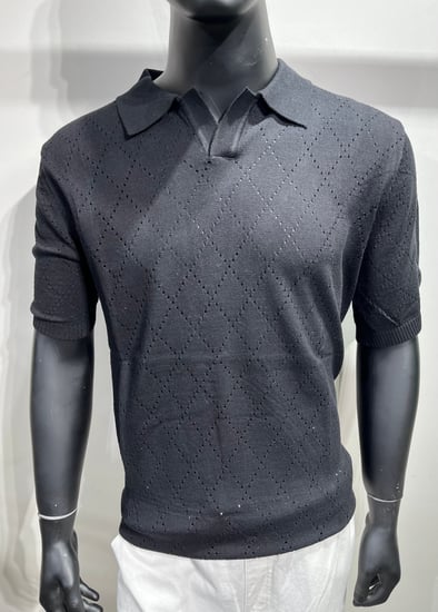 تي شيرت ياقة