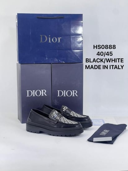 حذاء لوفر رجالي من ماركة ديور Dior باللون الاسود
