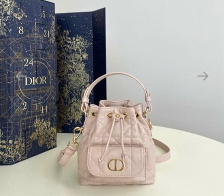 حقيبة يد نسائية ماركة ديور Dior