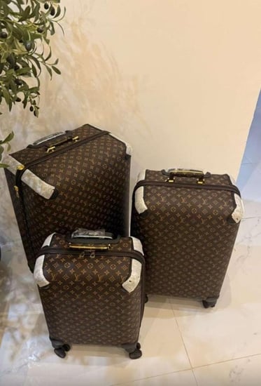 طقم شنط سفر لويس فيتون