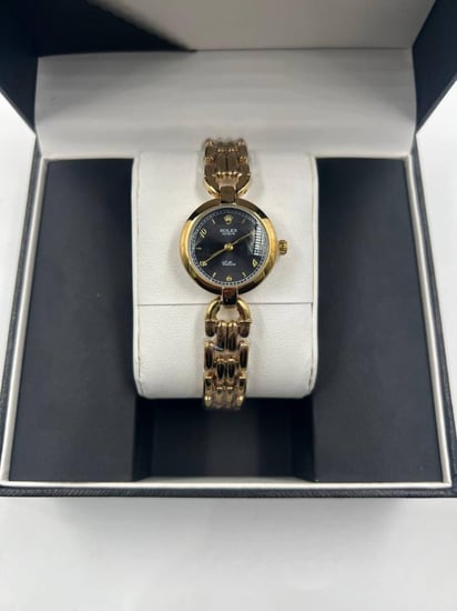 ساعه يد نسائية من ماركة رولكس (Rolex)