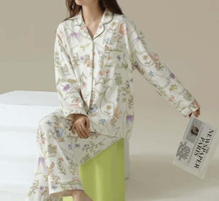 بيجاما القطن الأنثوية بطبعات حديقة ملونة تصميم أنيق