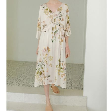 قميص الزهور الخريفية الأنيقة من قماش الفيسكوز البارد