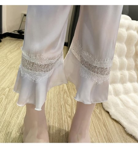 بيجاما الأنوثة من الساتان والدانتيل الفاخر -2 قطع