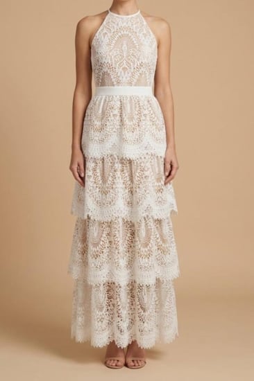 فستان سهرة دانتيل أبيض فاخر