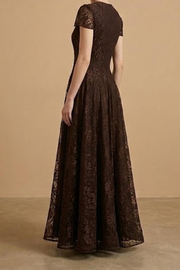 طقم فستان سهرة بني من قطعتين