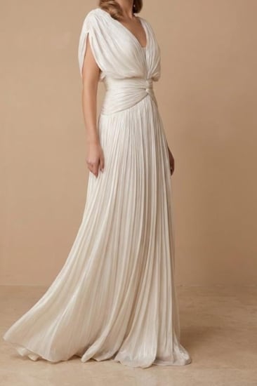 فستان سهرة بليسيه بلمسة ساحرة