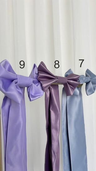 عرض (بطانية بالتطريز + بنر مطرز + اسم 3D)