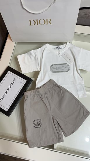طقم ديور تيشرت+شورت
