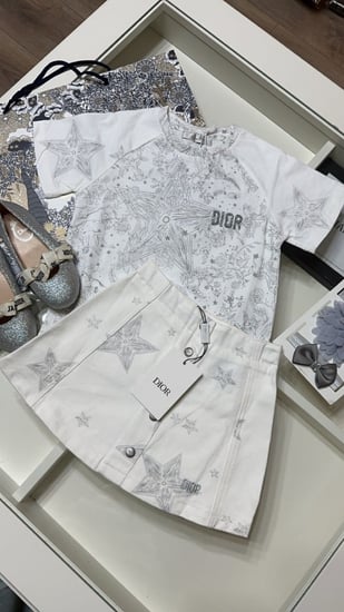 طقم ديور تنوره+ تيشيرت