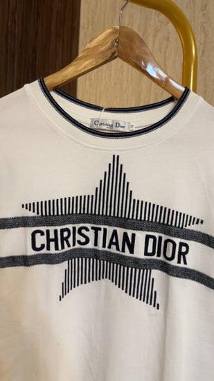 تيشيرت ديور