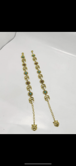 اسورة قوتشي بدون ملحقات