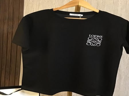 تيشيرت لويفي نسائي