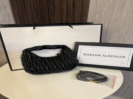 حقيبة ميو ميو بناتي