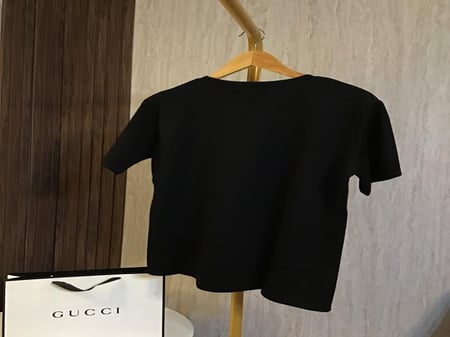 تيشيرت لويفي نسائي