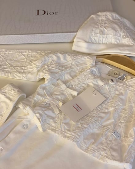 افارول ديور ابيض بدون بوكس