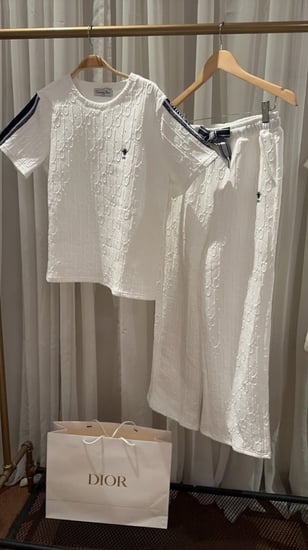 طقم ديور نسائي