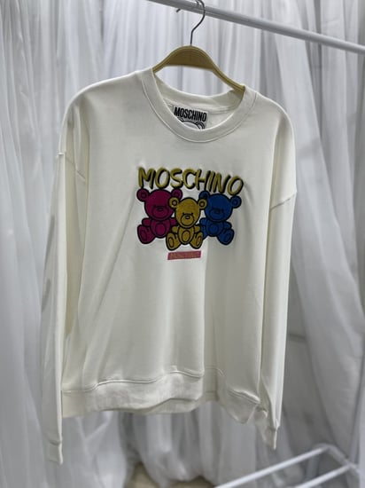 تيشرت موسكينو فري سايز