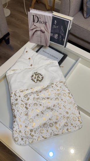 مدس روبرتو كفالي فقط