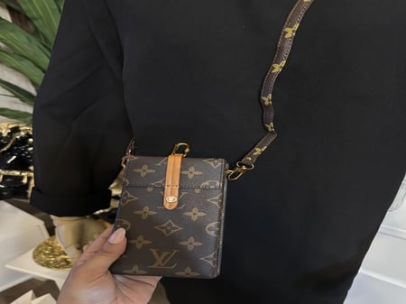 محافظ لويس فيتون