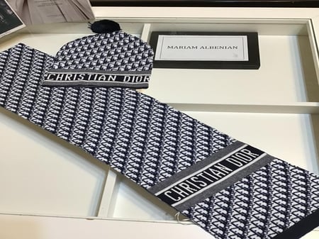 شال ديور+كاب