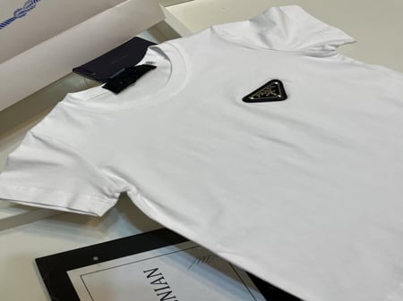 تيشيرت برادا