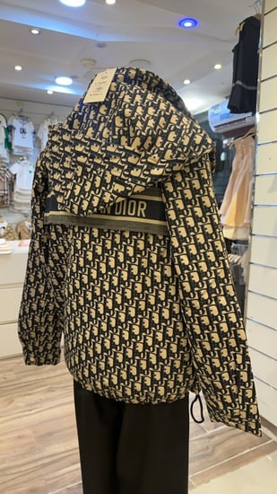 جاكيت ديور نسائي