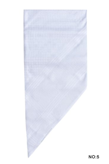 شماغ الرويس ابيض كلاسك NO.5 انجليزي