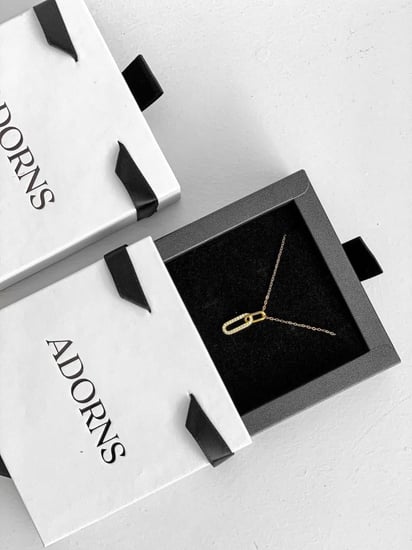 بكج سلسال ماركة ادونس adorns